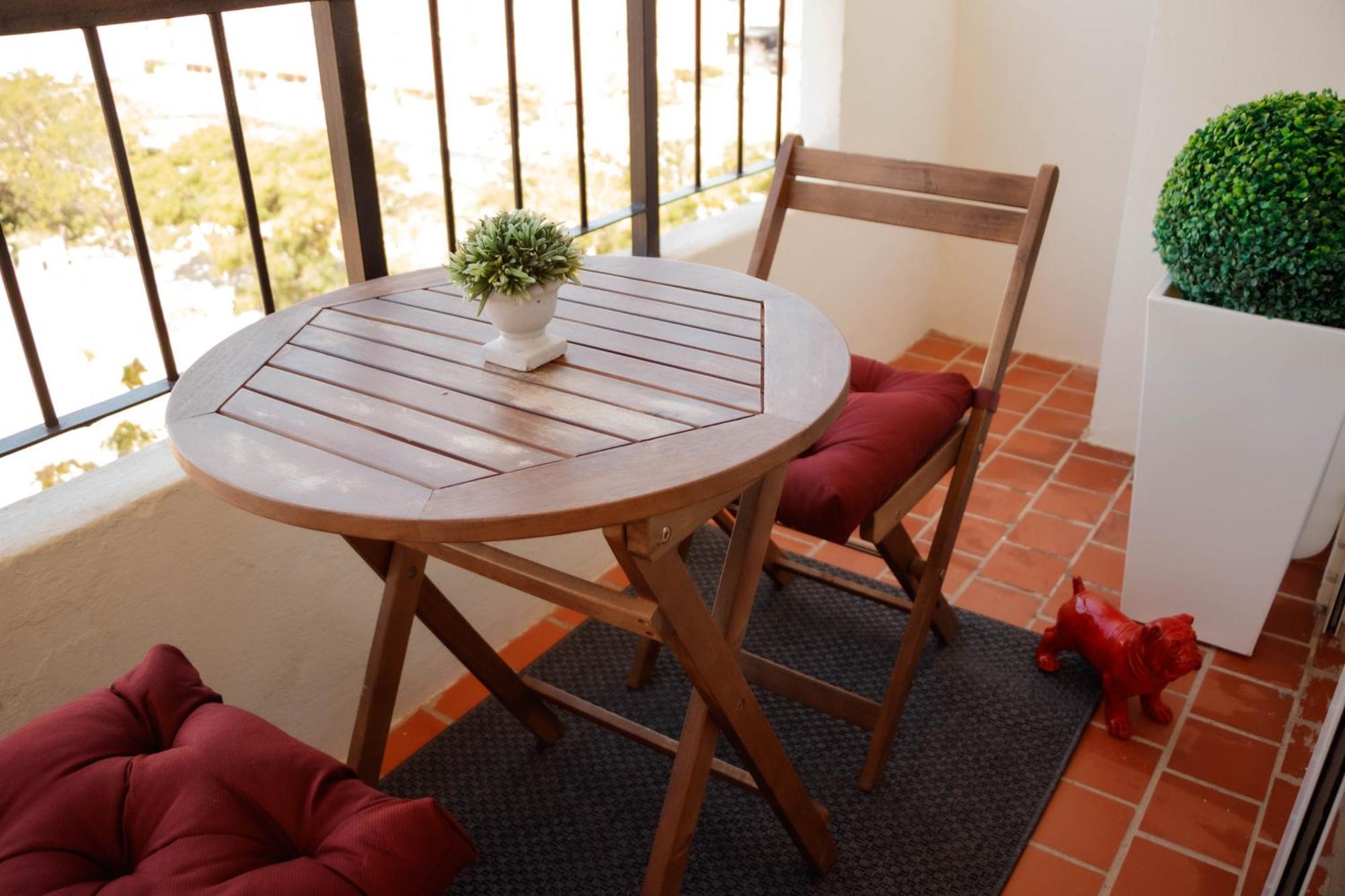 Luminoso. Comodo. Acogedor. Wifi. Junto A Ave Valência Exterior foto